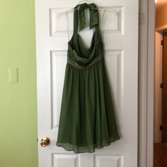 Green, halter style dress. - Picture 2 of 4